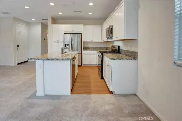 West Hills, CA 91304,22824 W Olive