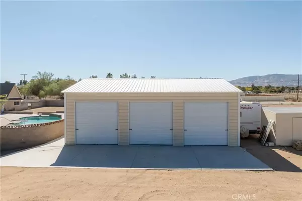 Palmdale, CA 93551,41009 17th West