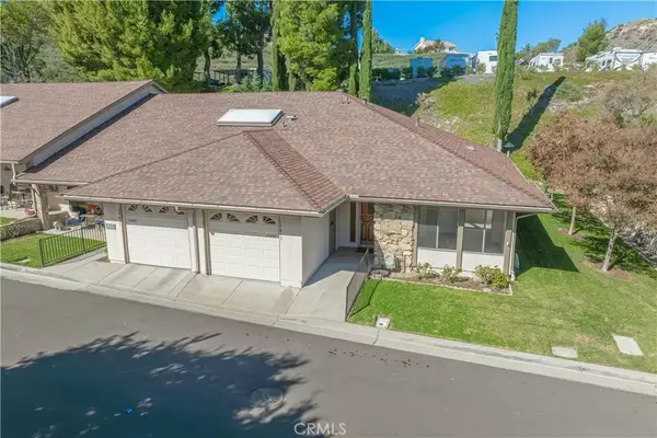 19433 Oak Crossing Road, Newhall, CA 91321