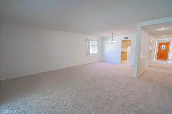 Newhall, CA 91321,19433 Oak Crossing Road