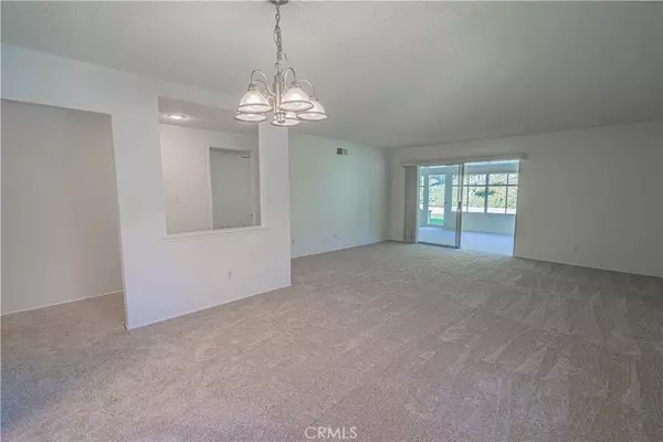 Newhall, CA 91321,19433 Oak Crossing Road