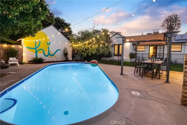 Valley Village, CA 91607,5530 Carpenter