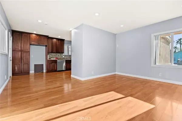 Sun Valley, CA 91352,8436 Amboy