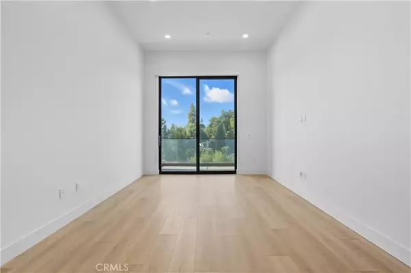 Studio City, CA 91604,12078 Guerin Street #404