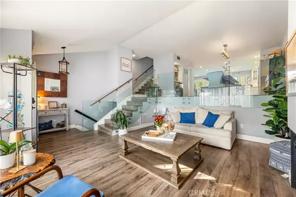 Tarzana, CA 91356,18146 Oxnard #48