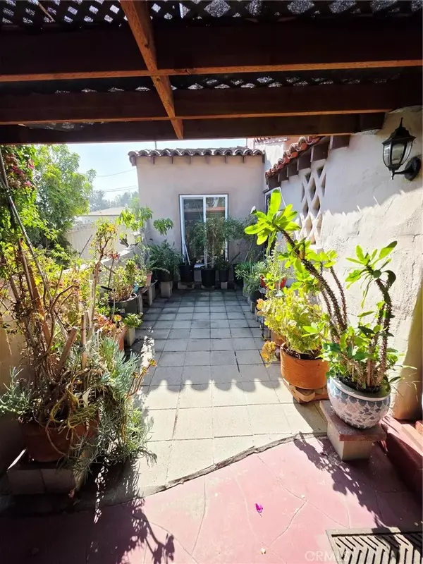 Glendale, CA 91204,554 Hawthorne