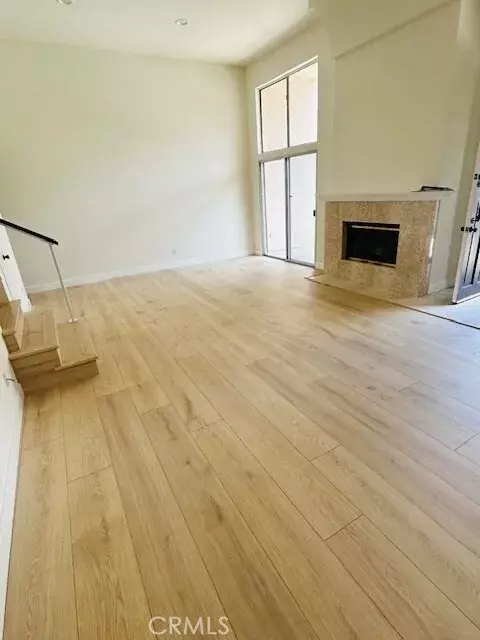 Tarzana, CA 91356,5477 Nestle