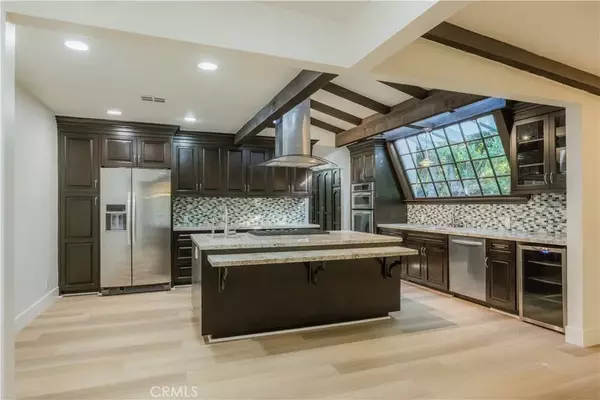 19024 Miranda Street, Tarzana, CA 91356