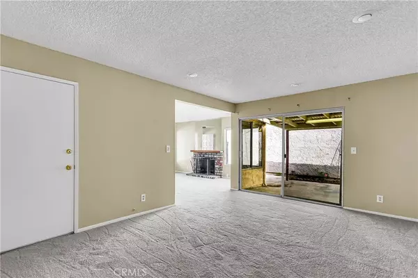 Ventura, CA 93003,6348 Swallow