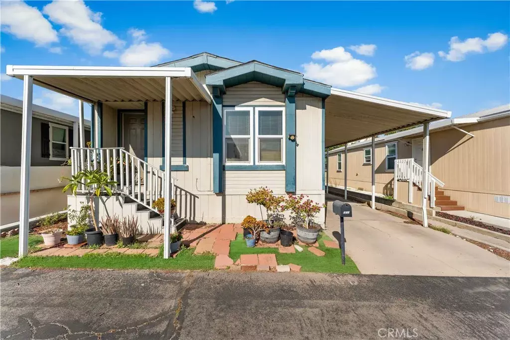 Rancho Cascades, CA 91342,16079 Yarnell #B18