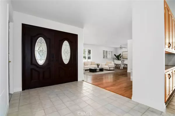 Thousand Oaks, CA 91362,1391 Morrow Circle