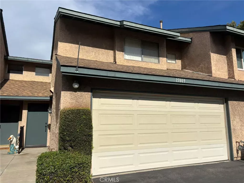 La Puente, CA 91744,15809 Fallen Leaf