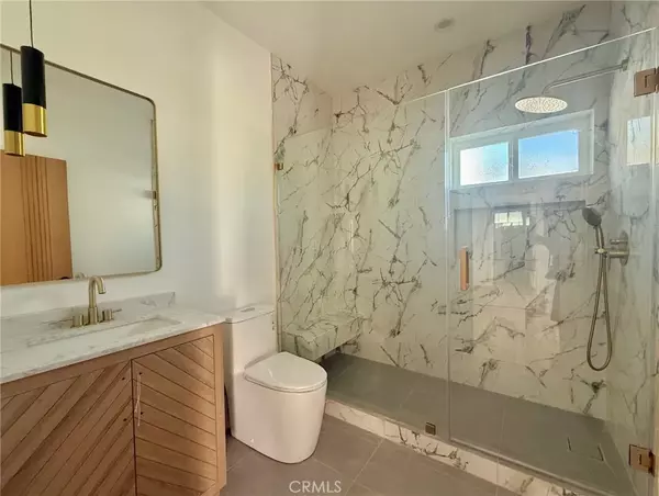 North Hollywood, CA 91605,7669 Beeman Avenue