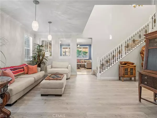 Castaic, CA 91384,27805 Pine Crest Place