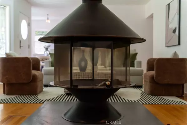 Sherman Oaks, CA 91403,4227 Van Nuys Boulevard