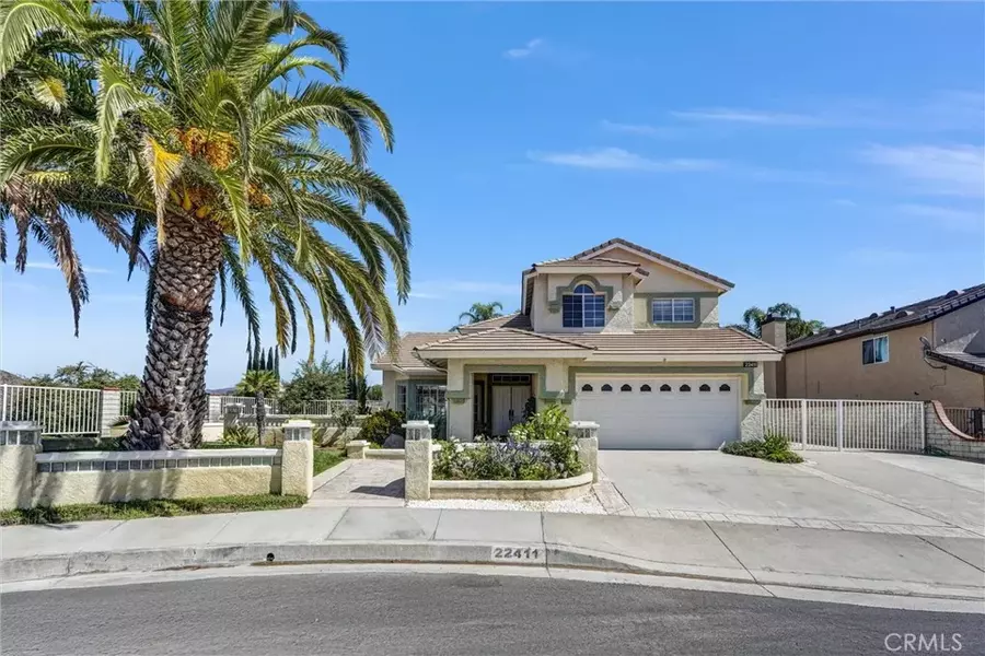 22411 Holly Court, Saugus, CA 91390