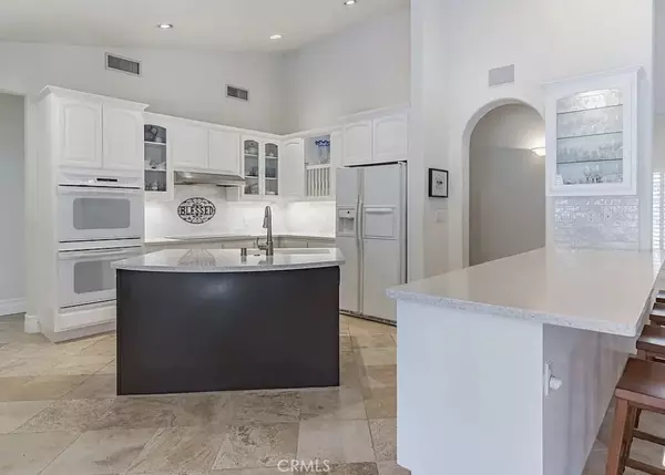 Canyon Country, CA 91387,15357 Iron Canyon