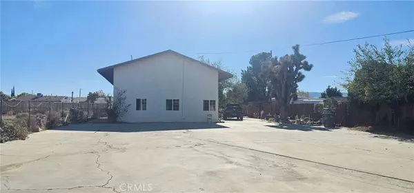 Lancaster, CA 93536,3044 W Avenue L2