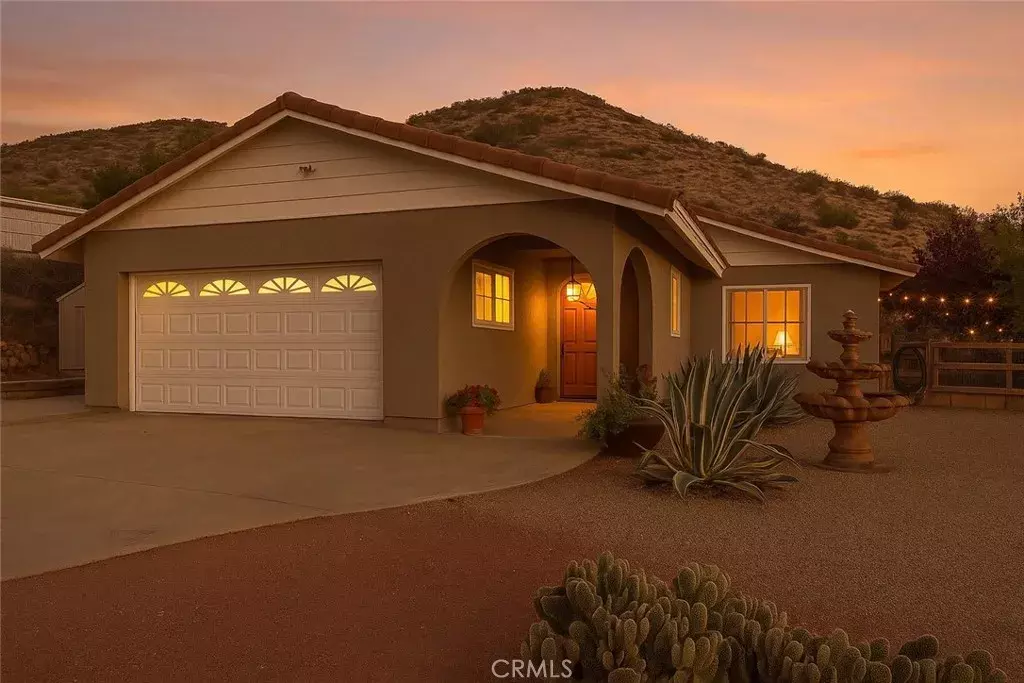 Acton, CA 93510,33660 White Feather