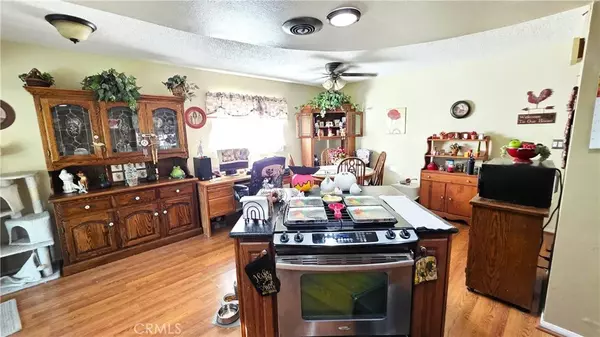 Canyon Country, CA 91351,19460 Delight