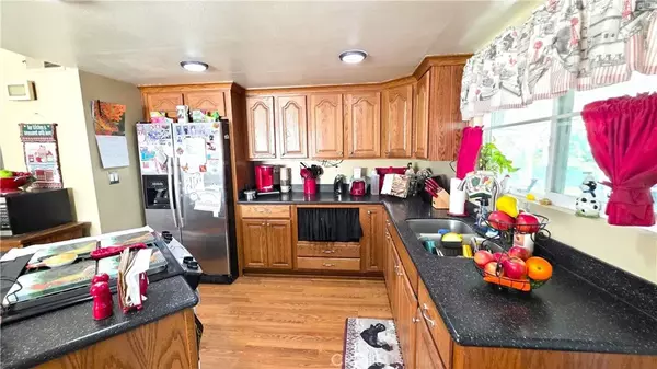 Canyon Country, CA 91351,19460 Delight