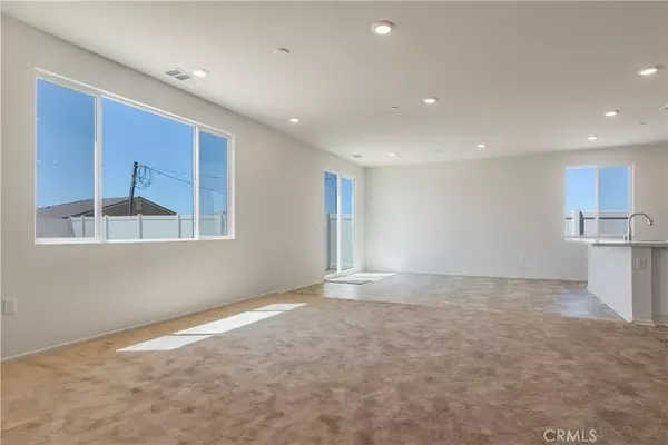 Lancaster, CA 93534,1600 East Avenue #H-7