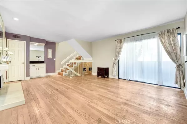 Calabasas, CA 91302,5514 Las Virgenes Road