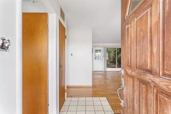 San Leandro, CA 94579,15512 Farnsworth