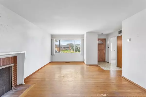 San Leandro, CA 94579,15512 Farnsworth