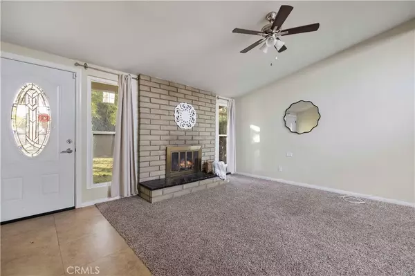 Canyon Country, CA 91351,27508 Esterbrook