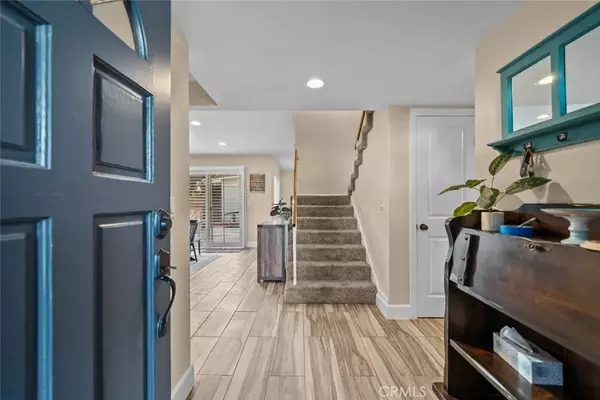 Chatsworth, CA 91311,10423 Willowbrae Avenue