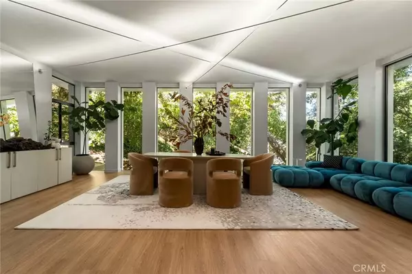 Studio City, CA 91604,3191 Laurel Canyon Boulevard