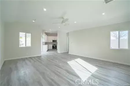 Lake Balboa, CA 91406,17021 Burton