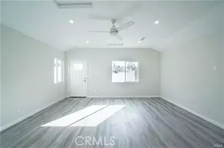 Lake Balboa, CA 91406,17021 Burton