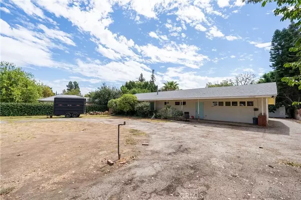 17320 Gresham, Sherwood Forest, CA 91325