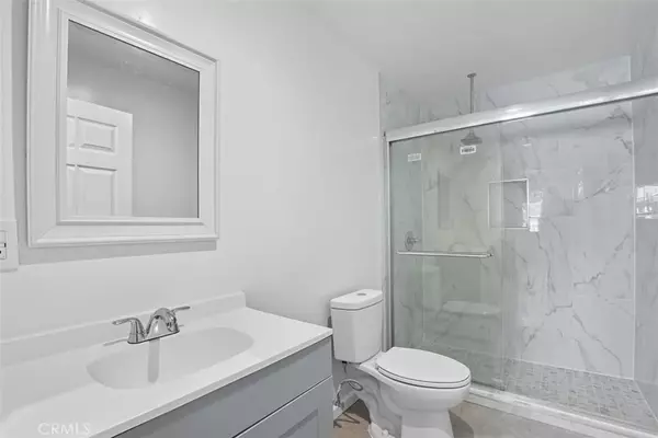 Reseda, CA 91335,19258 Strathern St.