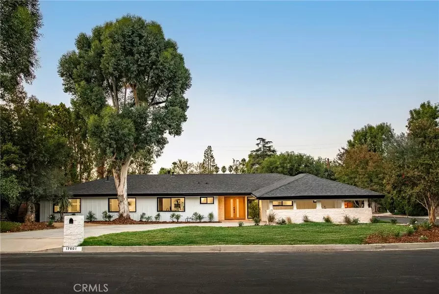 17601 McCormick Street, Encino, CA 91316