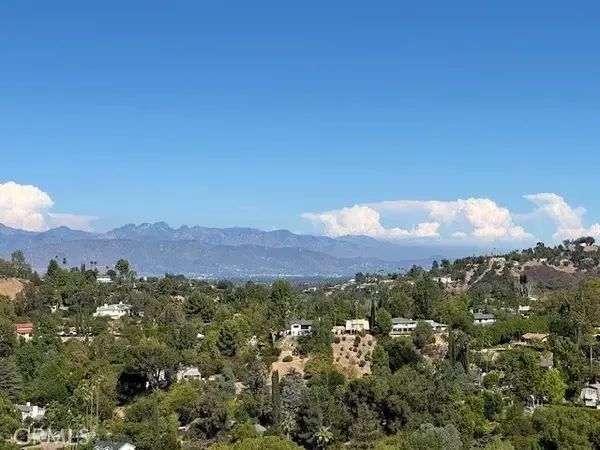 Tarzana, CA 91356,4631 Caritina