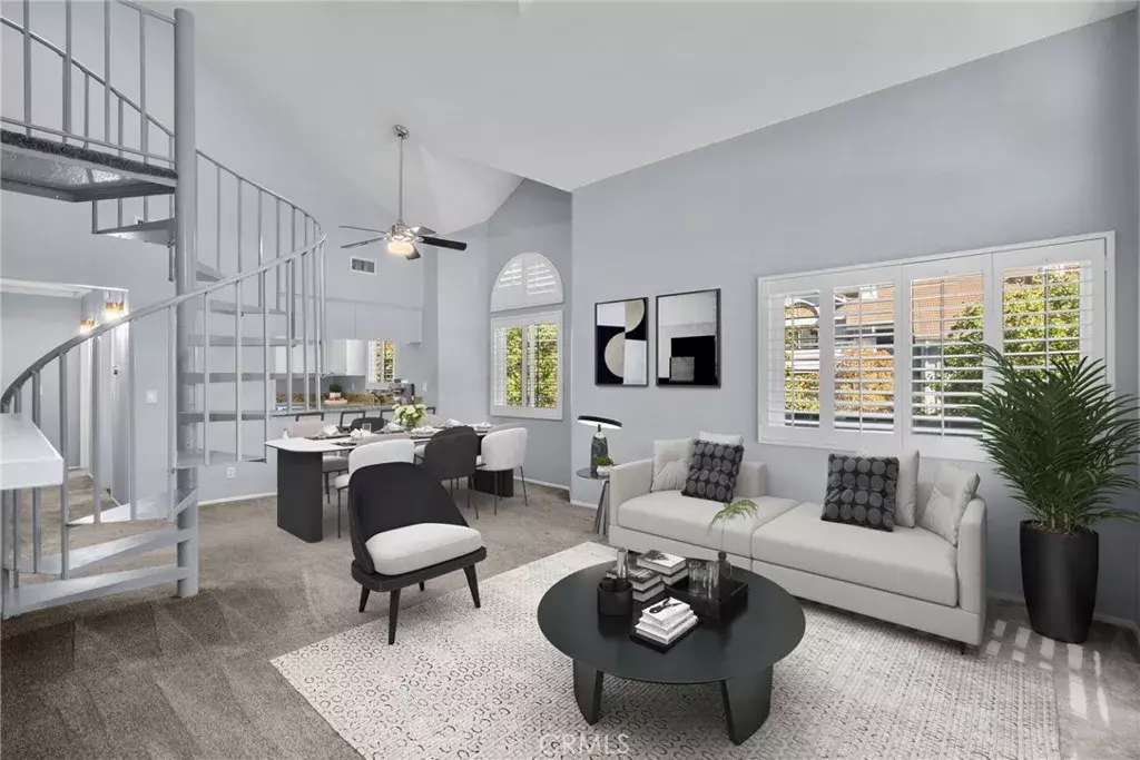 Canyon Country, CA 91351,20344 Fanchon #132