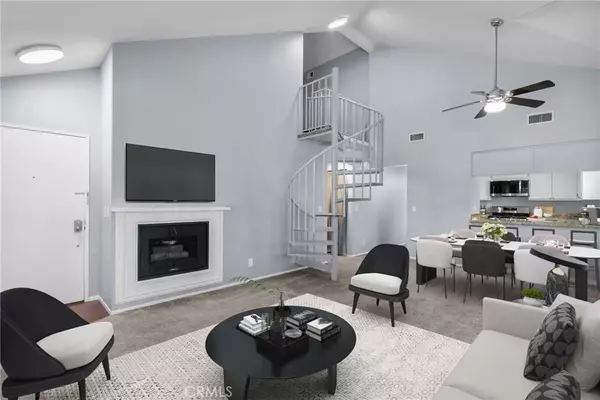 Canyon Country, CA 91351,20344 Fanchon #132