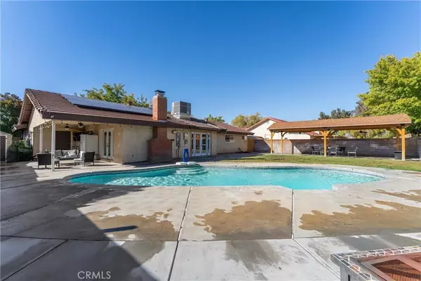 Lancaster, CA 93536,44170 Halcom