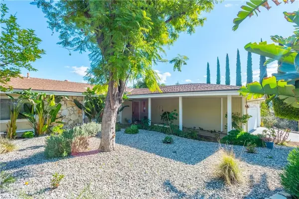 Woodland Hills, CA 91367,5974 Maury Avenue