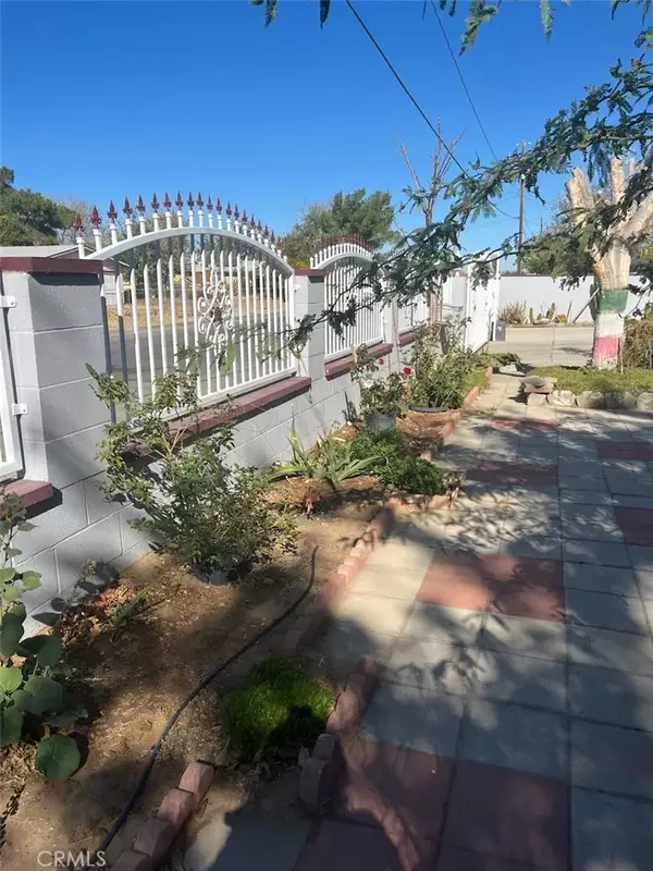 Lancaster, CA 93535,40648 Fieldspring