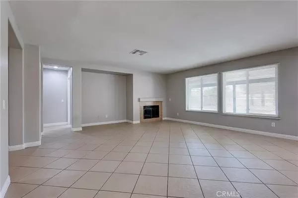 Lancaster, CA 93534,45327 Elm Ave