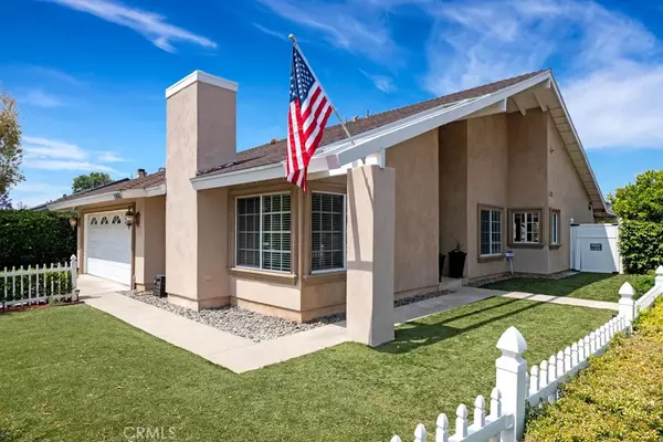 10061 Cozycroft Ave, Chatsworth, CA 91311