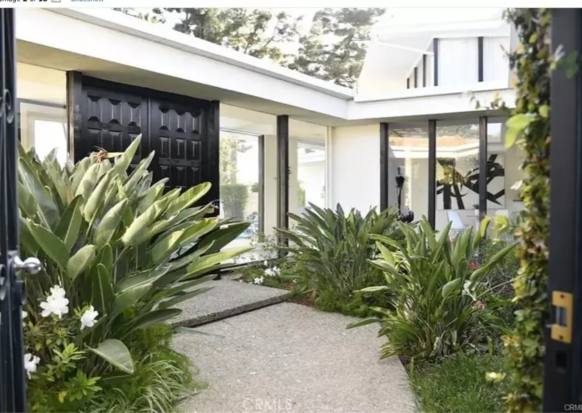 8026 Okean Terrace, Los Angeles, CA 90046