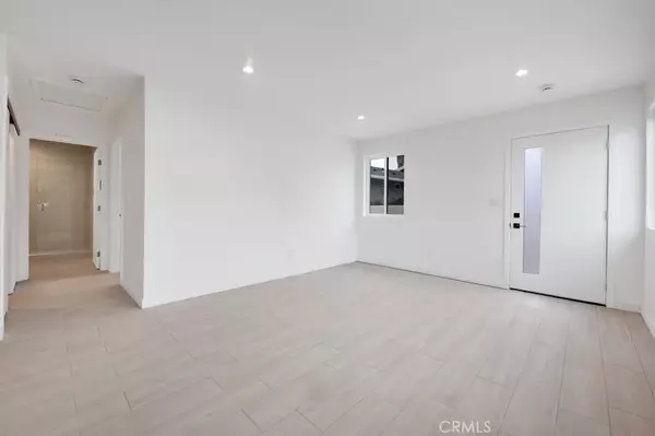 Woodland Hills, CA 91367,24314 W Friar Street