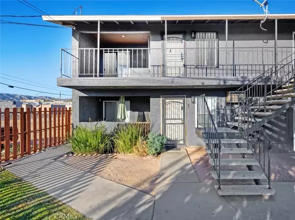 Palmdale, CA 93550,38423 10th Place East #3