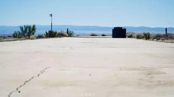 Rosamond, CA 93560,10700 Backus