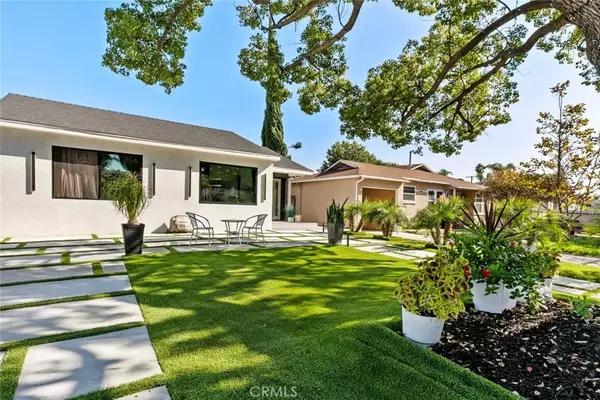 Burbank, CA 91505,1918 N Maple